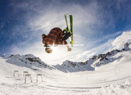 pg电子模拟器-乔纳森-戴维荣膺中北美及加勒比海足联年度最佳球员称号